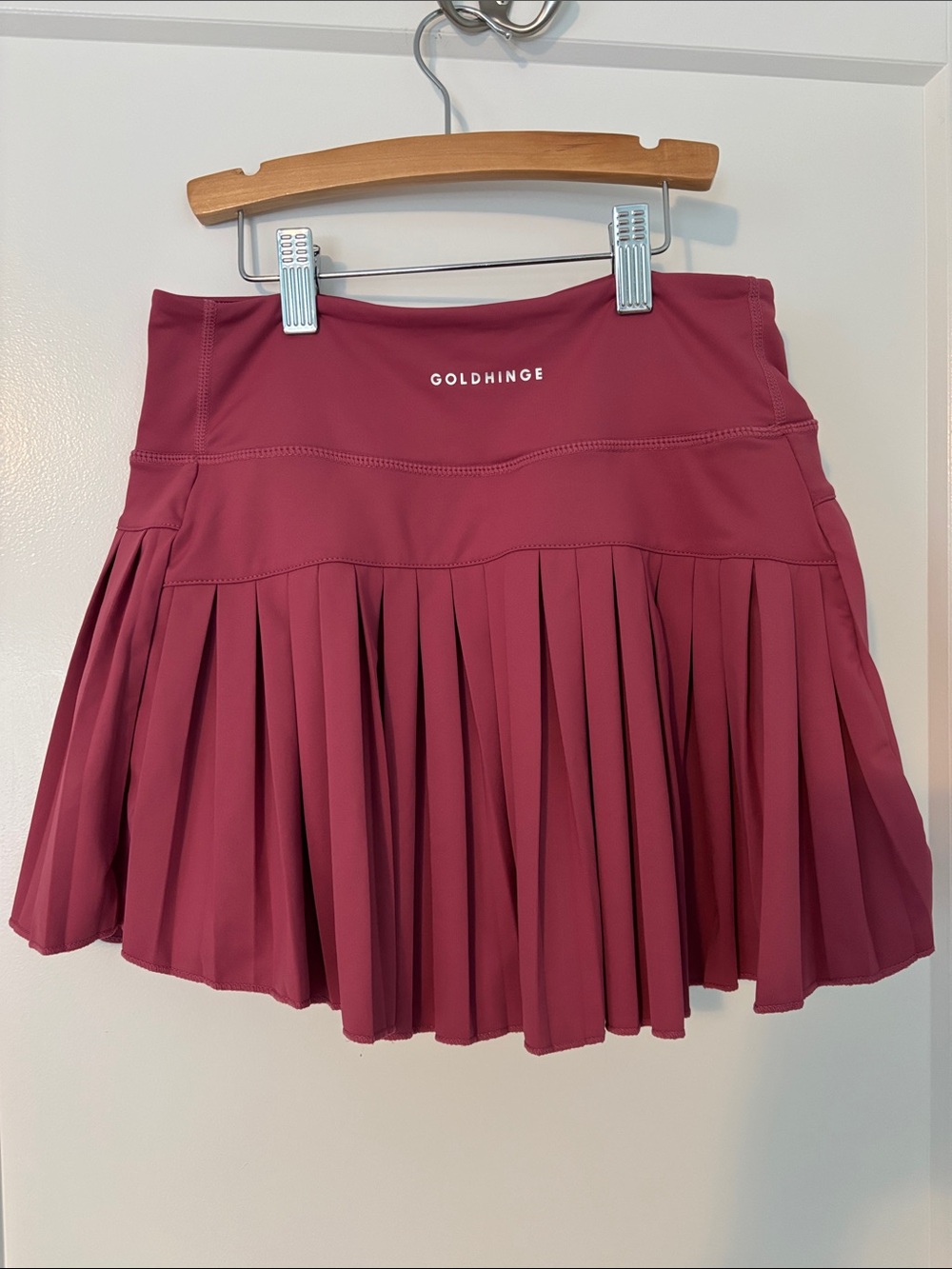 Gold Hinge Pleated Tennis Skirt, Raspberry, Size S